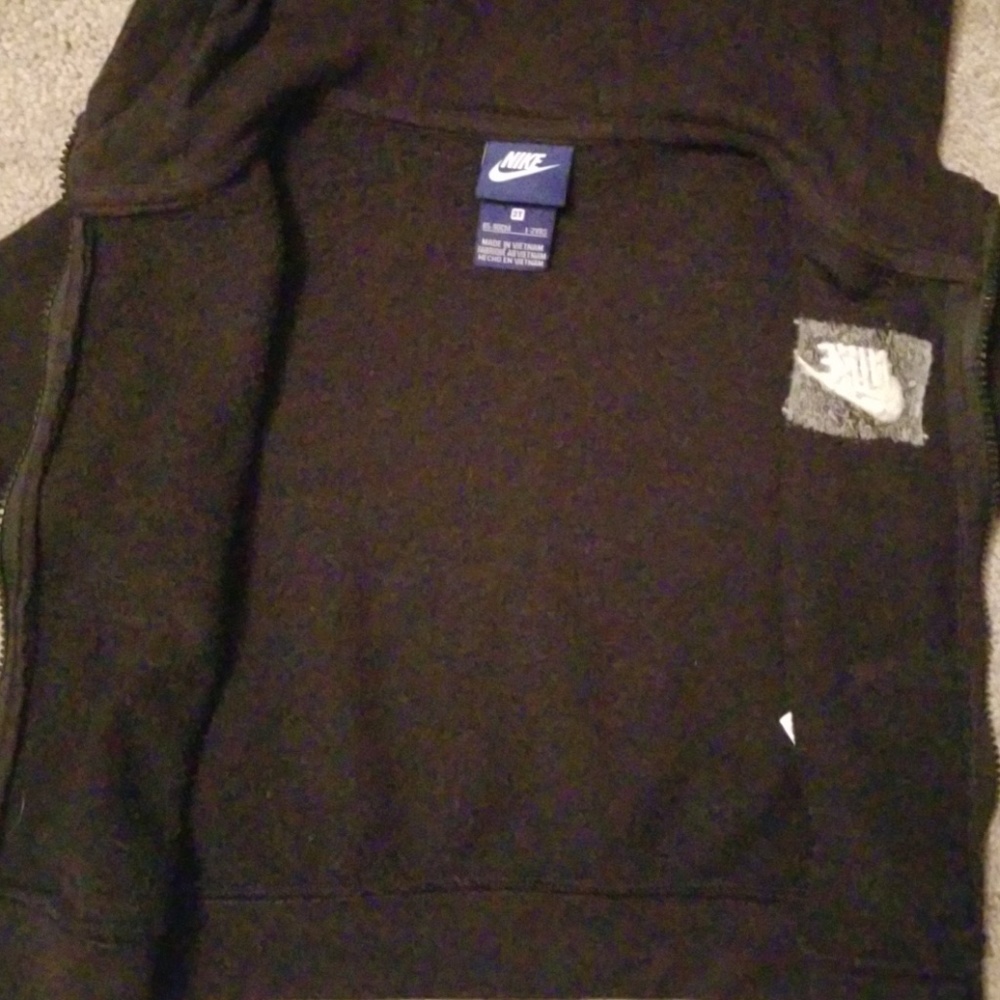 Nike Jacket - Picture 2 of 3
